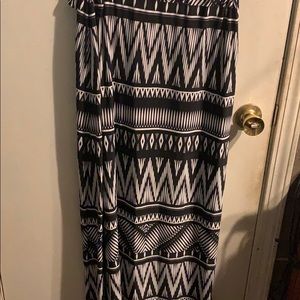 Black and white patterned maxi skirt